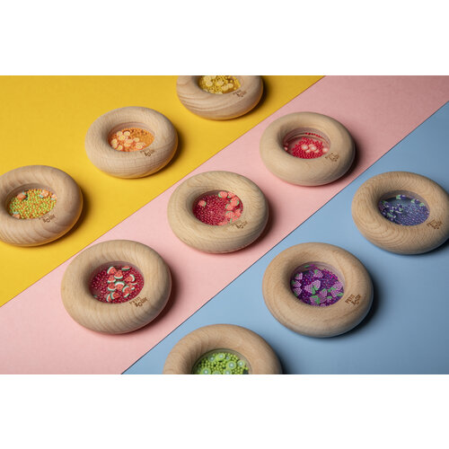 Petit Boum Petit Boum - Sensorisch grijpspeeltje - Aardbei Petit Boum Petit Boum - Sensorisch grijpspeeltje - Aardbei