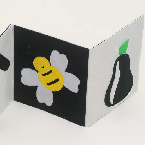 Jolly designs - Quiet Books Jolly Designs Vilten boekje contrast