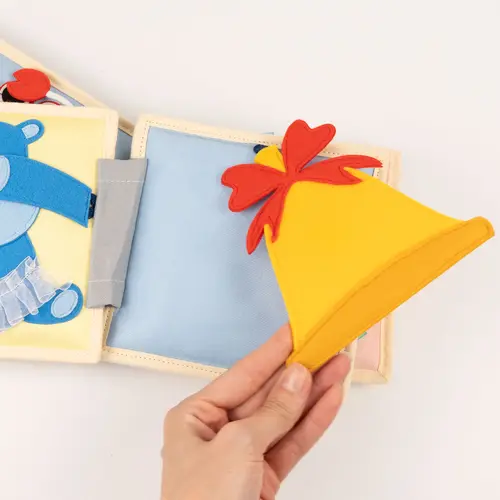 Jolly designs - Quiet Books Jolly Designs Quiet book Happy sheep, vanaf 4 maanden