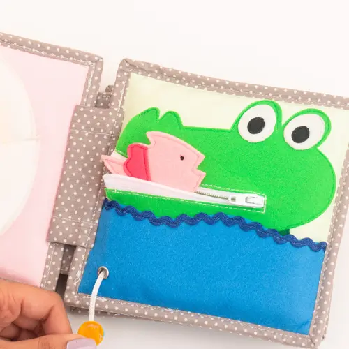 Jolly designs - Quiet Books Jolly Designs Quiet book Peek a boo  - Kiekeboe, vanaf 6 maanden