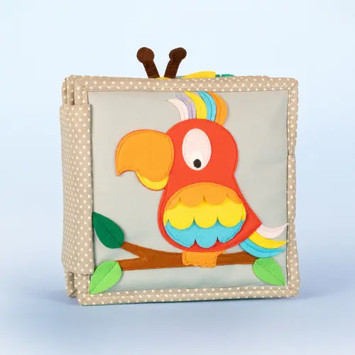 Jolly designs - Quiet Books Quiet book sprankelende papegaai Jolly designs - Quiet Books Quiet book sprankelende papegaai