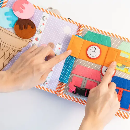 Jolly designs - Quiet Books Jolly designs Jolly Designs Quiet book 1, 2, 3 - 10 pagina's, vanaf  36 maanden