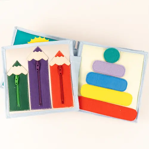 Jolly designs - Quiet Books Jolly designs Mini quiet book Zonneschijn vanaf 18 maanden Jolly designs - Quiet Books Jolly designs Mini quiet book Zonneschijn vanaf 18 maanden