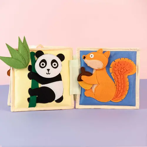 Jolly designs - Quiet Books Jolly designs Mini Quiet book Dierenvrienden, vanaf 8 maanden Jolly designs - Quiet Books Jolly designs Mini Quiet book Dierenvrienden, vanaf 8 maanden