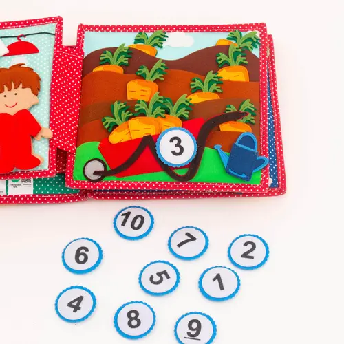 Jolly designs - Quiet Books Jolly designs Quiet book Lucky you! vanaf 24 maanden - Copy - Copy