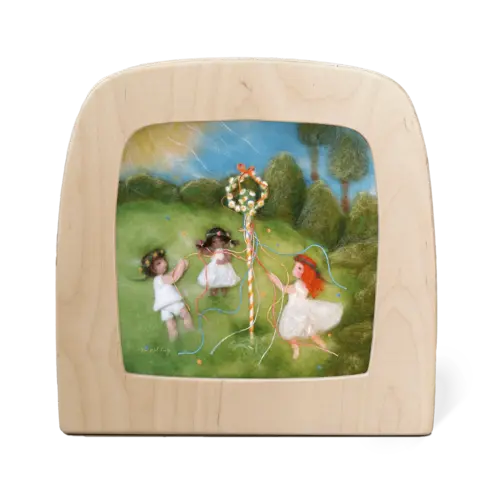 Toverlux Het Wol Feetje - Rond de meiboom Toverlux Het Wol Feetje - Rond de meiboom