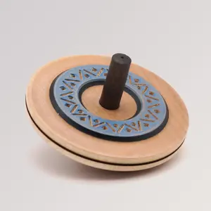 Mader houten tollen Speciale jaartol 2025