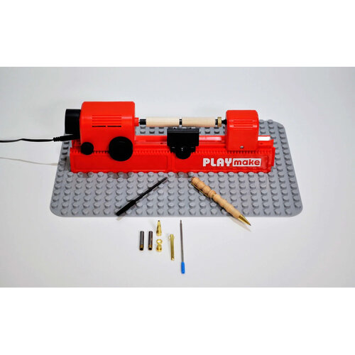 Play Make van The Cool Tool The Cool Tool Play Make DIY Penmaker