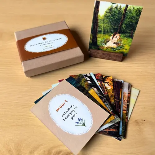 Esther Bennink Esther Bennink - Ritmekaartjes 'leven met de seizoenen'