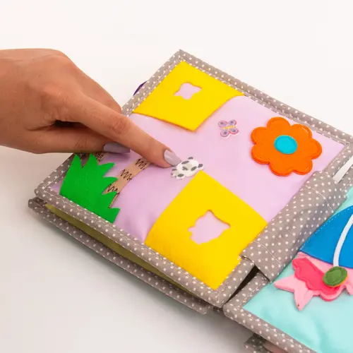 Jolly designs - Quiet Books Jolly Designs Quiet book Slaperige Leeuw, vanaf 12 maanden