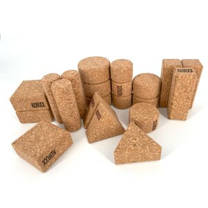 KORXX kurk blokken Form Starter met 21 naturel kurkblokken KORXX kurk blokken Form Starter met 21 naturel kurkblokken