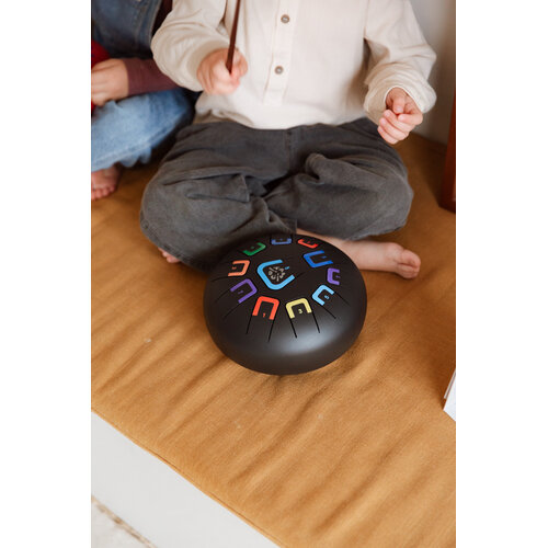 Tambú Tambú 8 - Zwarte tongdrum - handpan 11 noten met toebehoren