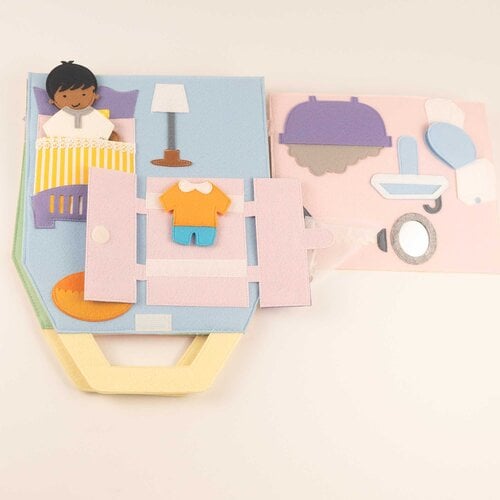 Jolly designs - Quiet Books Jolly Designs Travel Buddy poppenhuis, vanaf 18 maanden