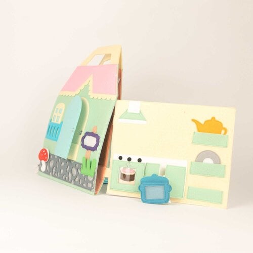 Jolly designs - Quiet Books Jolly Designs Travel Buddy poppenhuis, vanaf 18 maanden