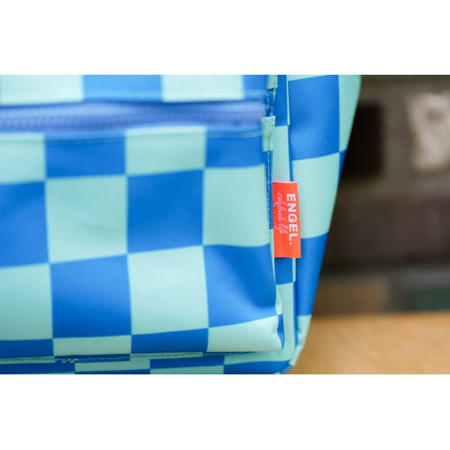 Engel. Engel Rugzak Gummi Green Large | Rugzak vanaf 8 jaar Engel. Engel Rugzak Gummi Green Large | Rugzak vanaf 8 jaar