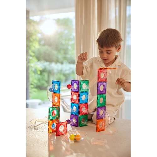 Cleverclixx Magnetische tegels Cleverclixx compacte magnetische knikkerbaan intense 60-delig Cleverclixx Magnetische tegels Cleverclixx compacte magnetische knikkerbaan intense 60-delig