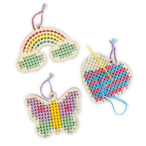 Pebaro Pebaro kruissteekset hart, vlinder en regenboog Pebaro Pebaro kruissteekset hart, vlinder en regenboog