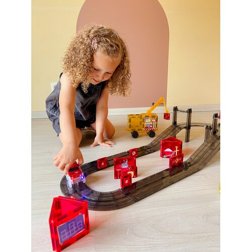Cleverclixx Magnetische tegels Cleverclixx magnetische bouwplaats met twee kranen en een auto