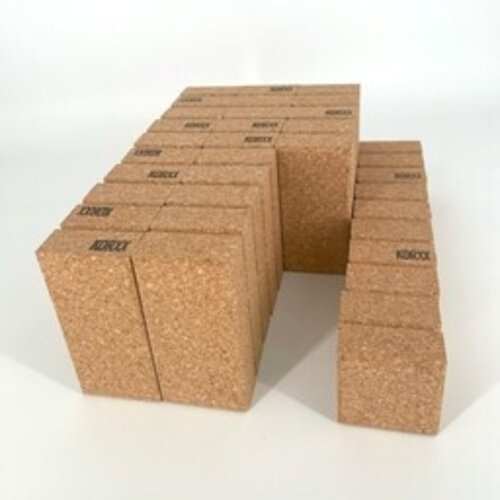 KORXX Cuboid XS met 35 naturel kurkblokken