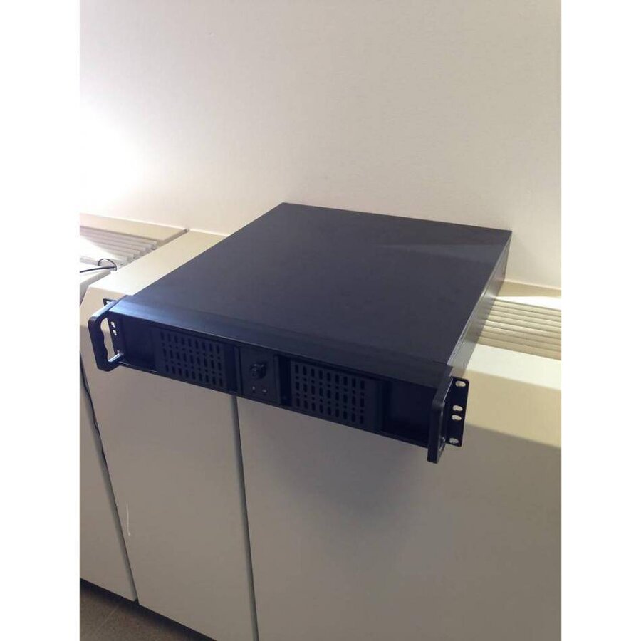 Business Continuity Server (incl SW, for more than 7 devices)-1