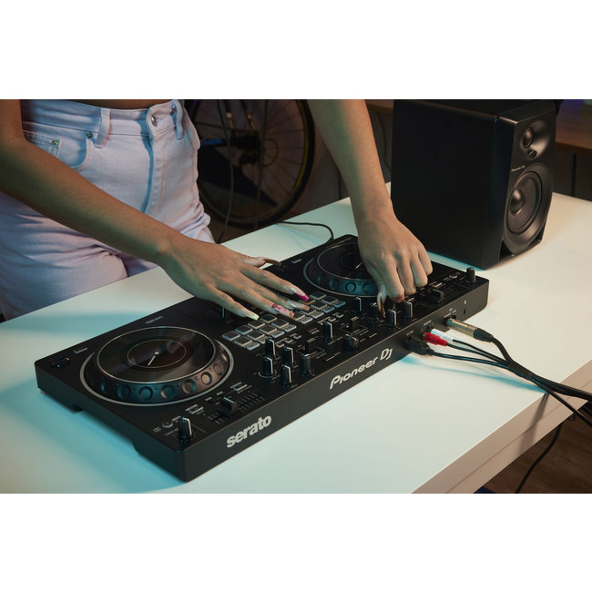 Pioneer DJ 2-kanaals DJ-controller voor Serato DJ Lite DDJ-REV1