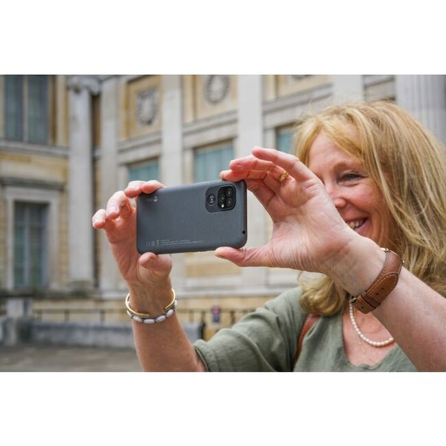 Doro 8100 4G Smartphone - 32GB