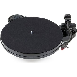 Pro-ject Pro-ject RPM 1 Carbon 2M-Red hoogglans piano zwart