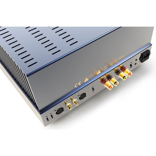 PrimaLuna EVO 300 hybrid poweramplifier zilver