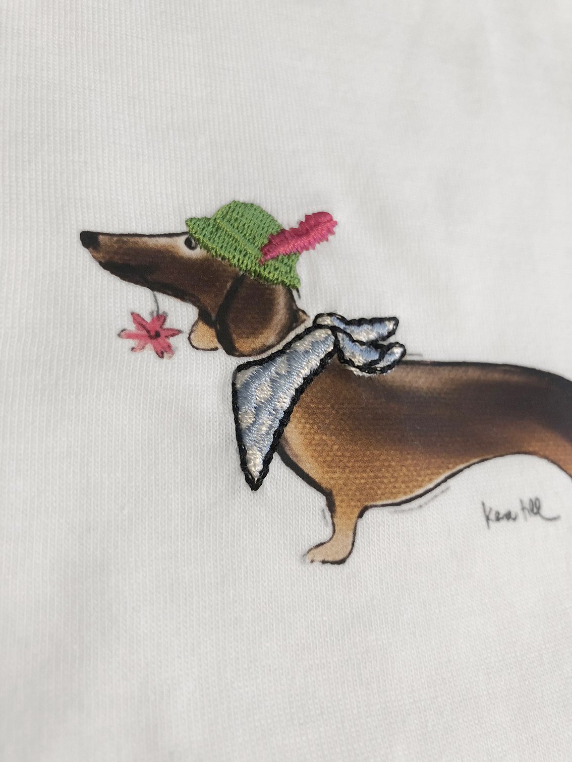 T-Shirt BAYERNDACKEL, rundhals, oversized, lässiger Schnitt, Frontdruck