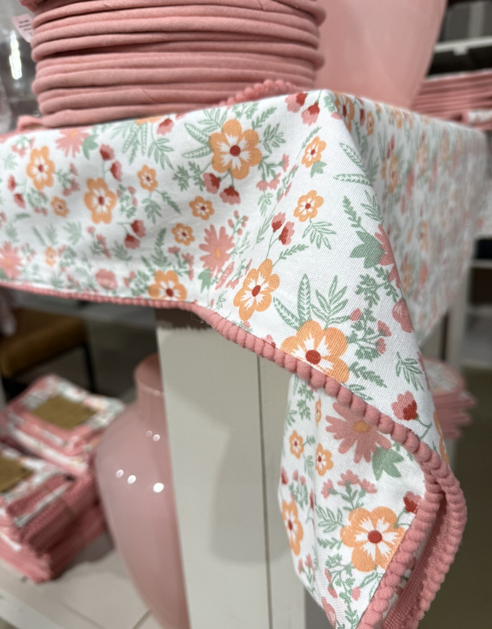 Linen & More Tafellaken 'Freddie' -  rond