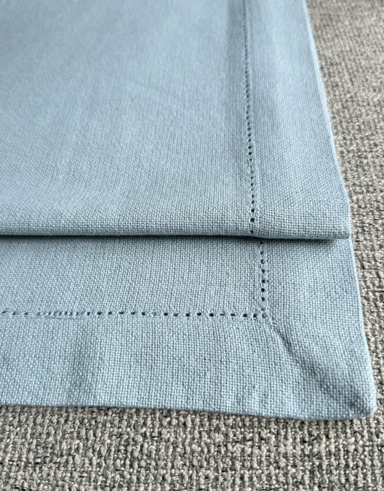 Linen & More Tafelloper  - Indy cloud