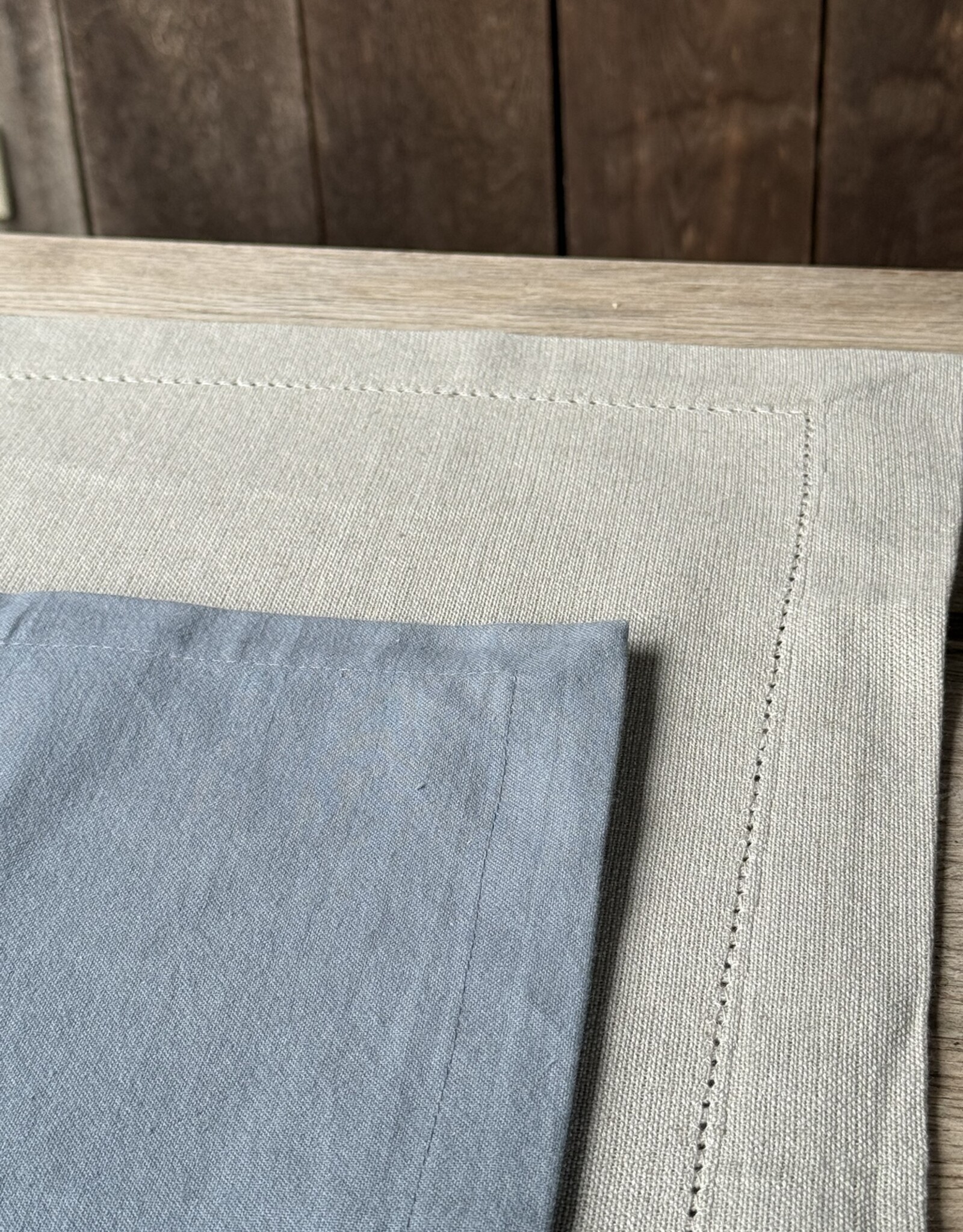 Linen & More Tafelloper  - Jazz - mirrage blue