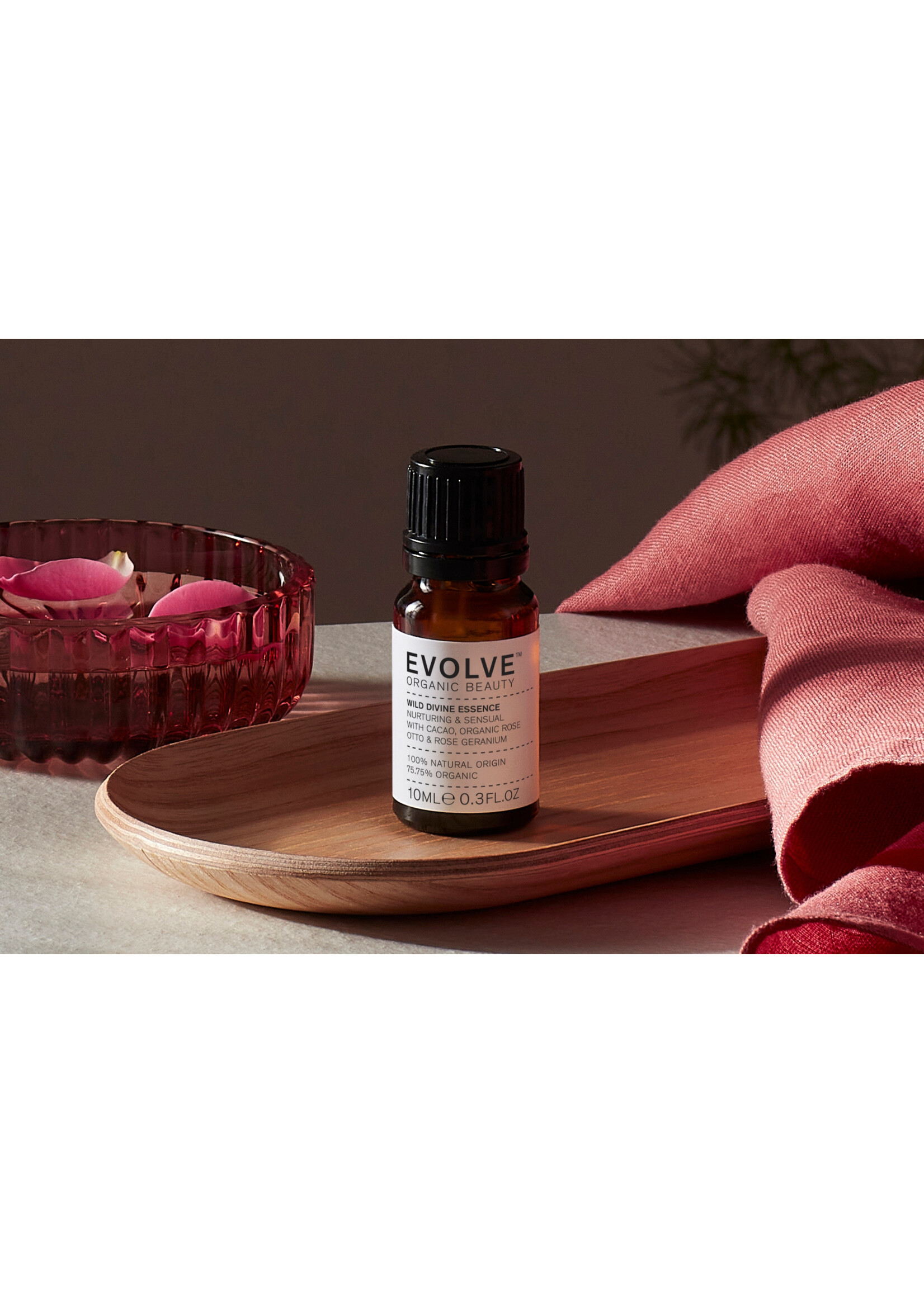 Evolve Organic Beauty  Evolve Wild Divine Essence