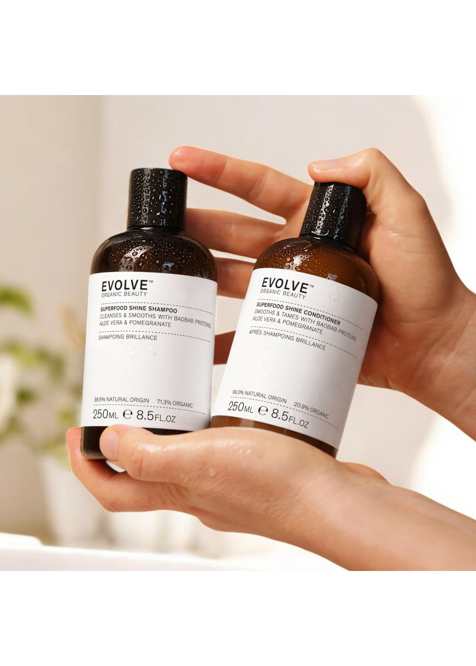 Evolve Organic Beauty  Evolve Superfood Shine Shampoo 250 ml  Duo