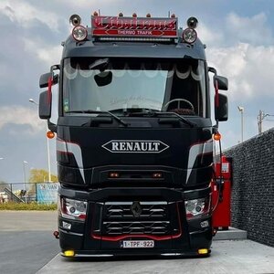 Exclusive accessories for the Renault T series