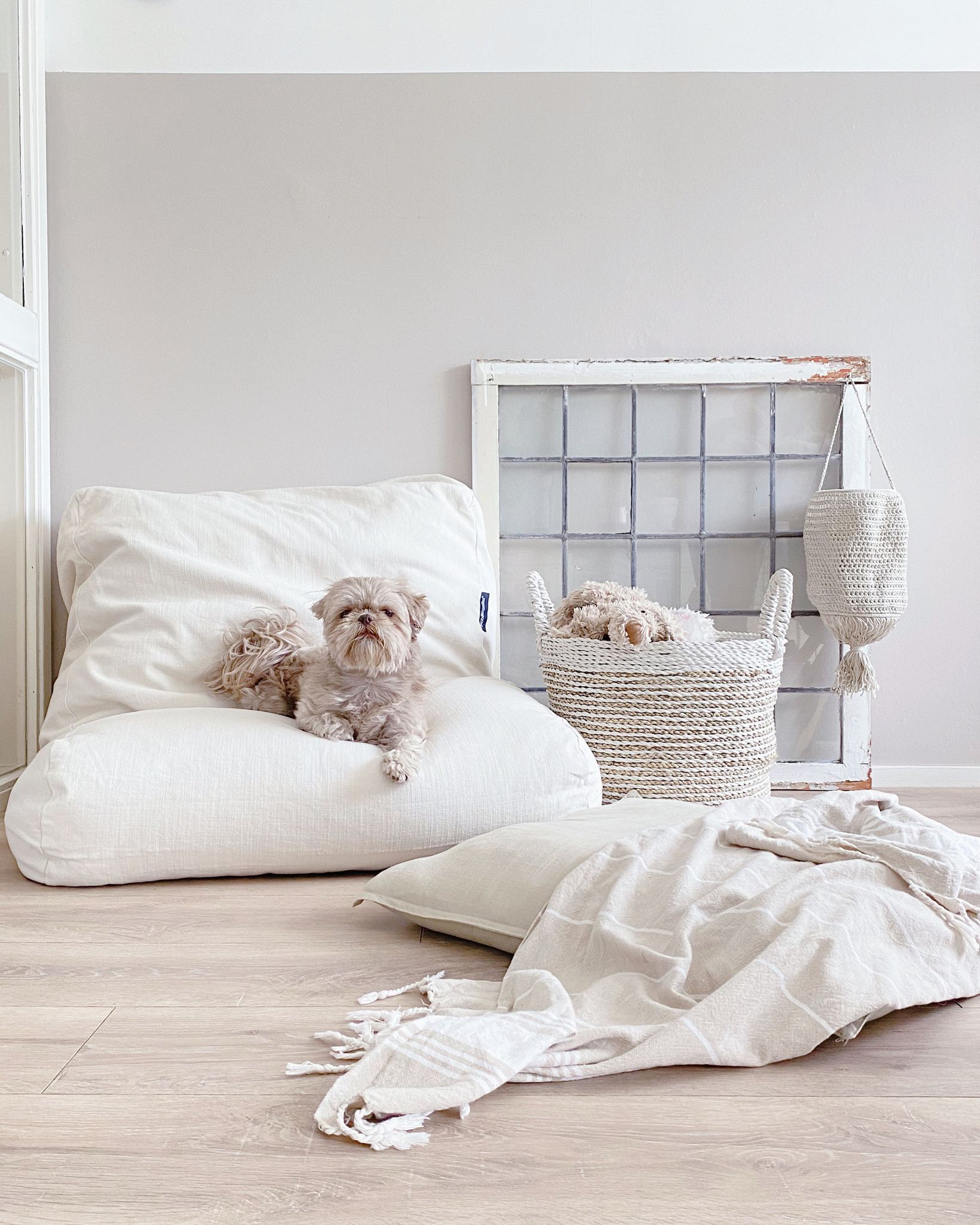 Dog's Companion® Hondenbed white sand extra small