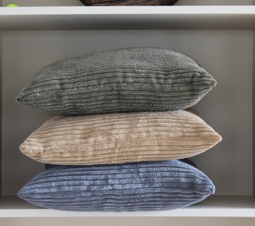 Woonkussens en sierkussens voor bank, fauteuil en bed | Premium kwaliteit, duurzame stoffen, premium ribcord en velours, katoen & polyester en stijlvolle kleuren