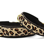 Exclusieve leren hondenhalsband met luipaardprint in donkerbruin en goud, zacht nappaleer met nylon kern, handgeklonken beslag, 65 cm, 45 mm