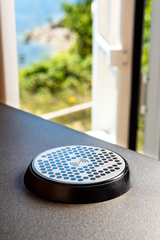 Scanstrut Draadloze telefoonlader opbouw (12/24v)