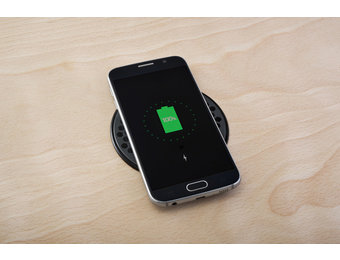 Scanstrut Draadloze telefoonlader vlak (12/24v)