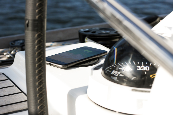 Scanstrut Draadloze telefoonlader vlak (12/24v)