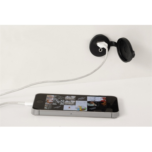 Fusion MS-CSUSB3.5 / USB + 3.5M Aux Flushmount, foto 3 van 4