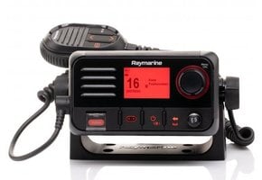 Raymarine Ray53 marifoon met geïntegreerde GPS ontvanger