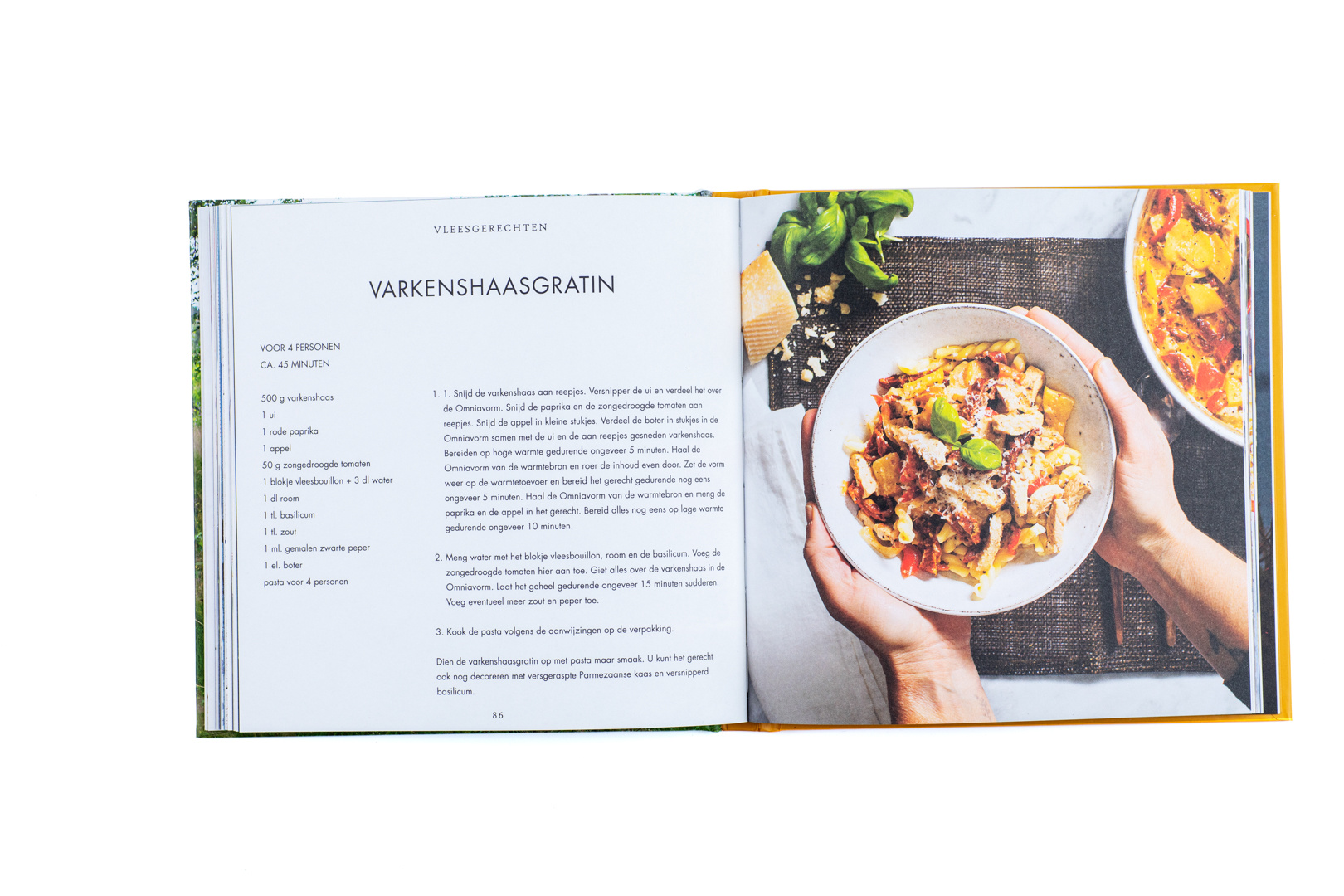 Omnia Kookboek, foto 3 van 4