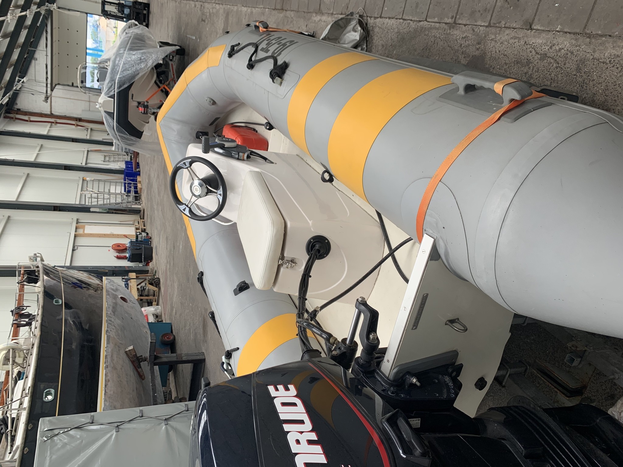 INRUIL! SILLINGER 400 MET 40 PK EVINRUDE E-TEC