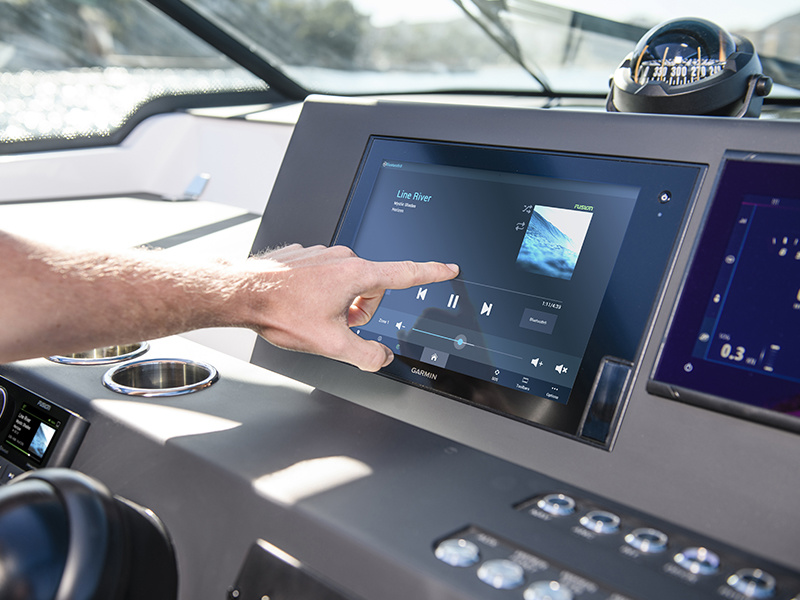 Fusion Apollo™ MS-WB675 verborgen stereo voor watersport