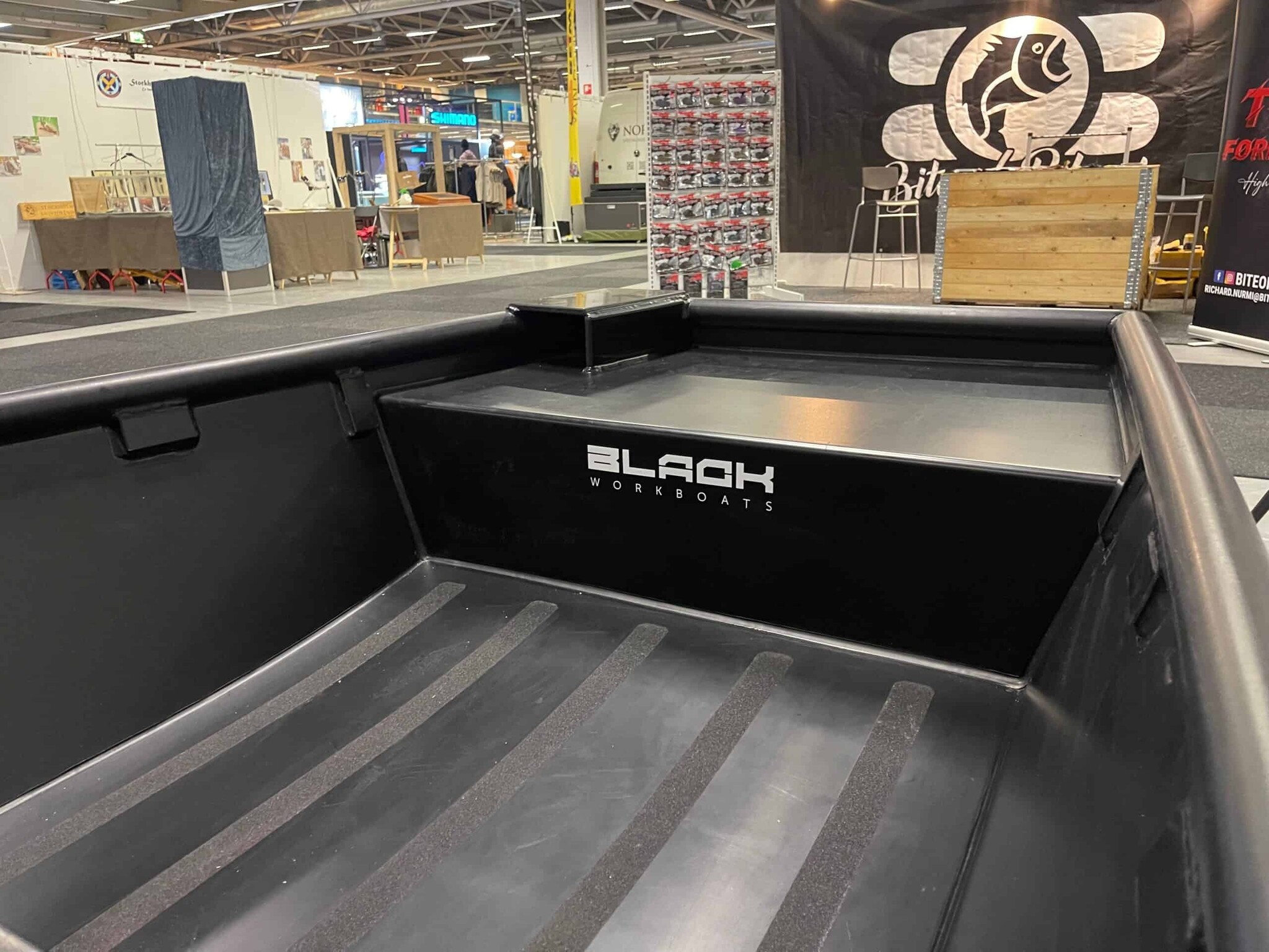 Black Workboats Blackjon 400