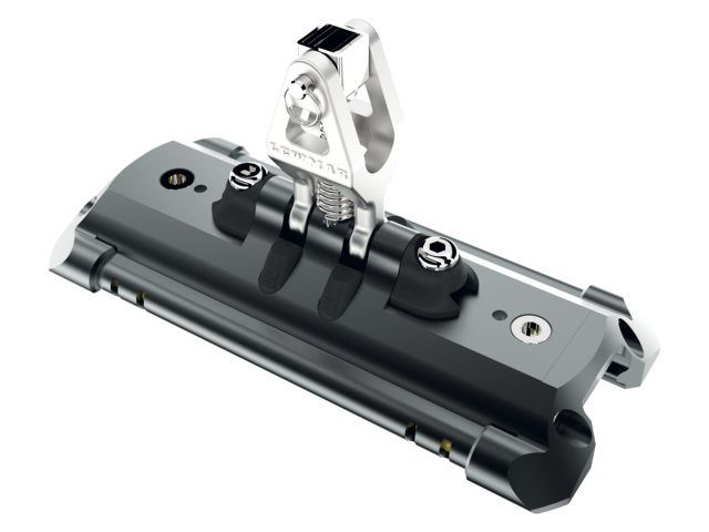 Lewmar Overloopslede met upstand size 1-3