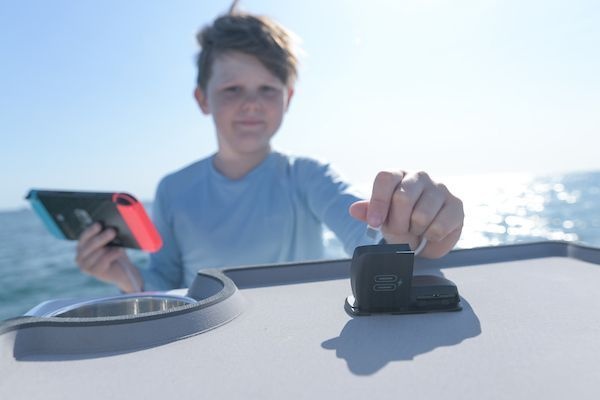 Scanstrut Flip Pro Multi USB-C aansluiting (x2) en 12V contactdoos, foto 6 van 6