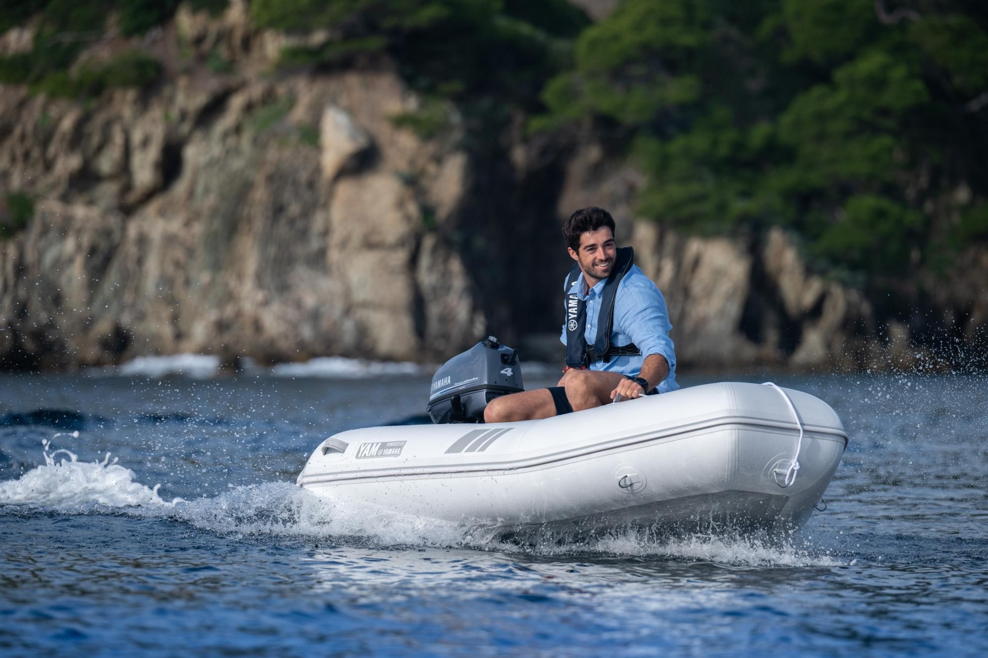 Yamaha YAM 240T met houten vloerdelen